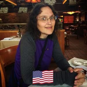 Meet your Posher, Dana